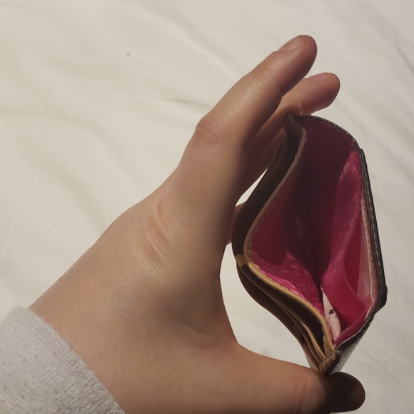 Kate Spade Red Card Case - Picture 4 of 4